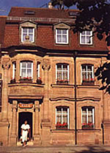 Hotel Rokokohaus Erlangen Buitenkant foto
